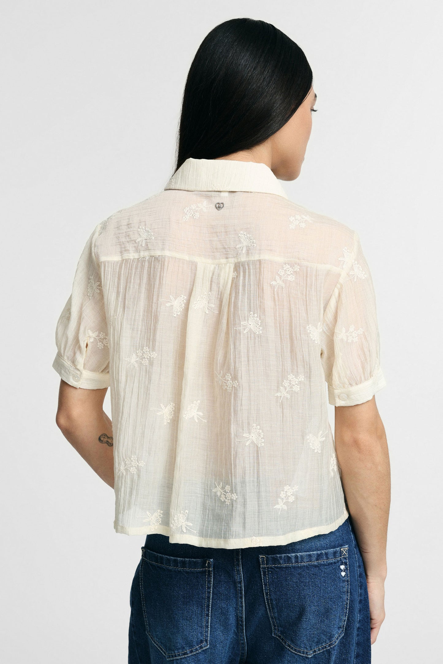 Shirt cropped short sleeves floral embroidered