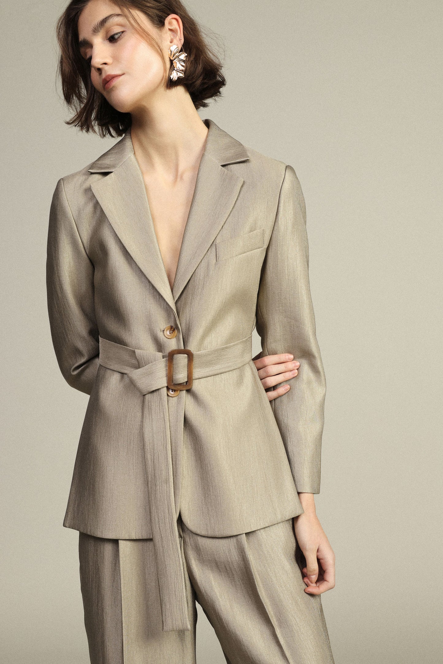 Shirt Jacket With Belt And Side Slit