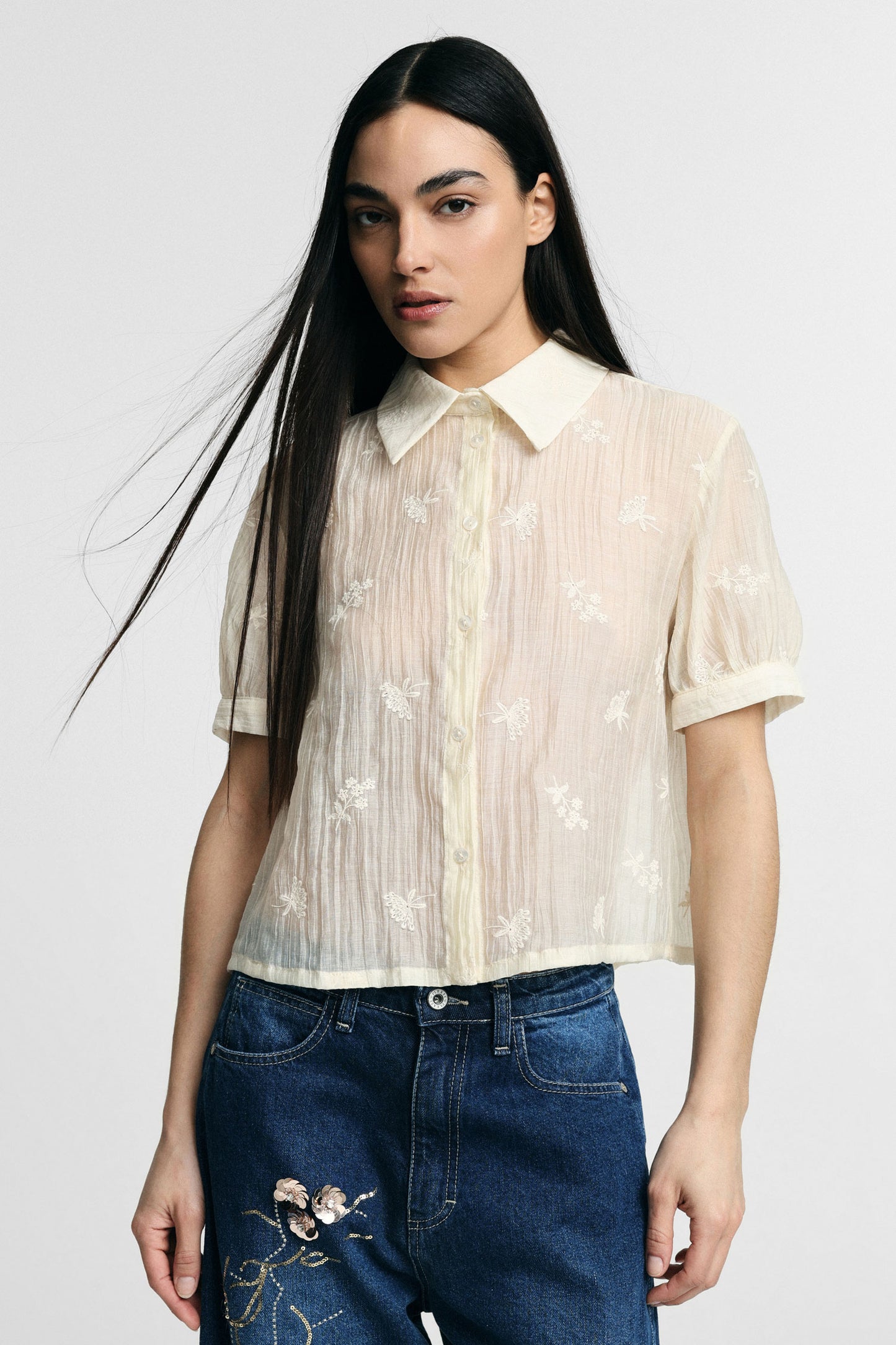Shirt cropped short sleeves floral embroidered – JUST11 women's fashion