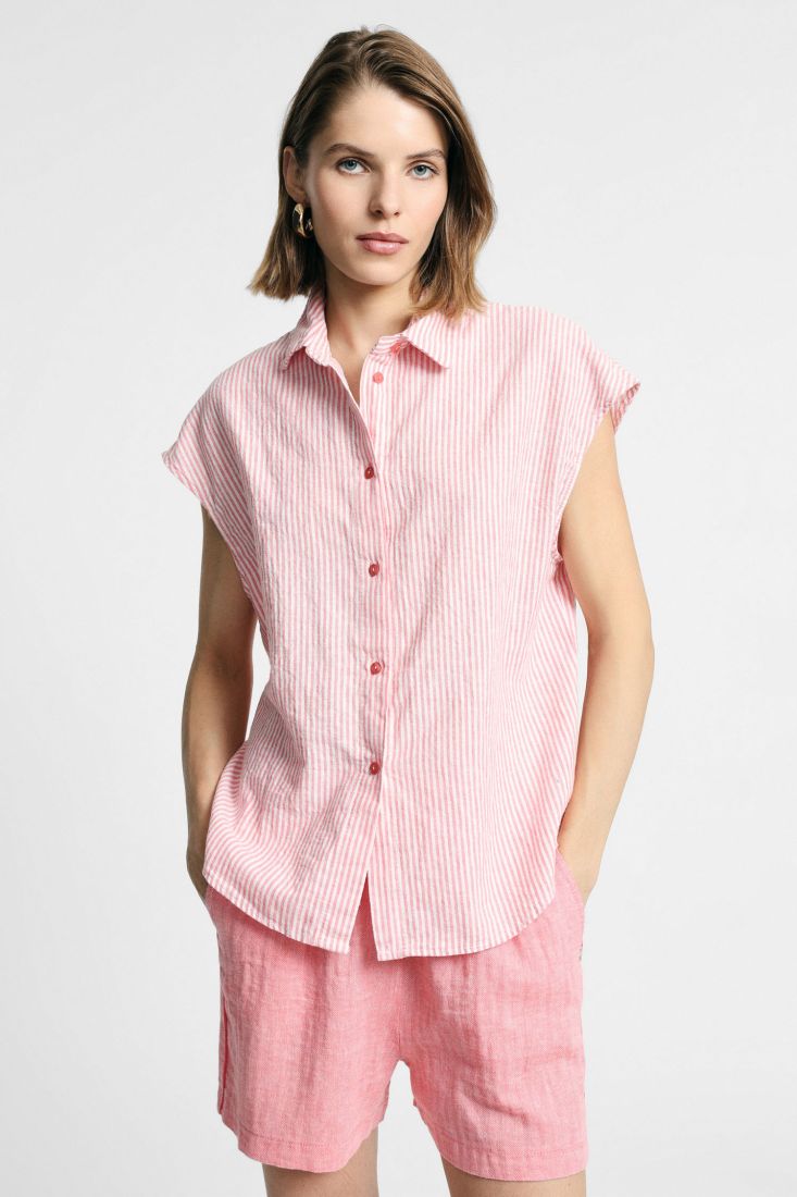 Shirt sleeveless striped with classic collar