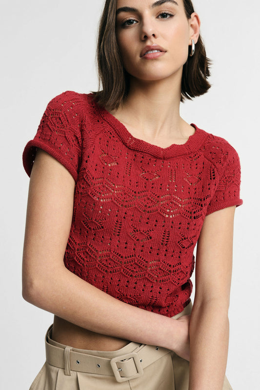 Cropped top with short sleeves – JUST11 women's fashion