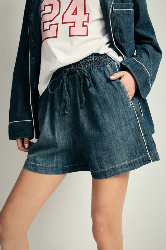 Regular-fit shorts with elastic waist and side pockets – JUST11 women's fashion