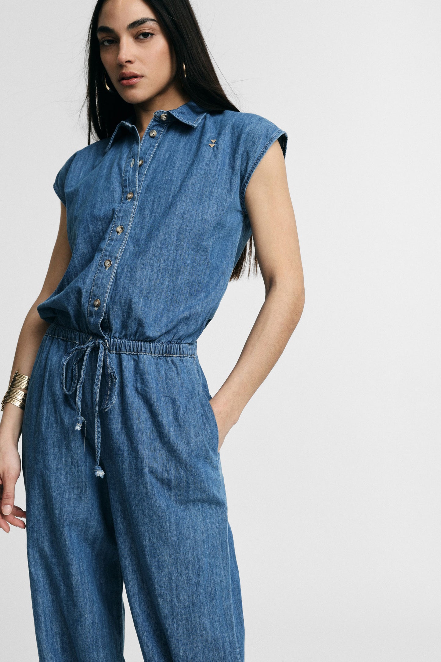 Jumpsuit long with drawstring and front buttons
