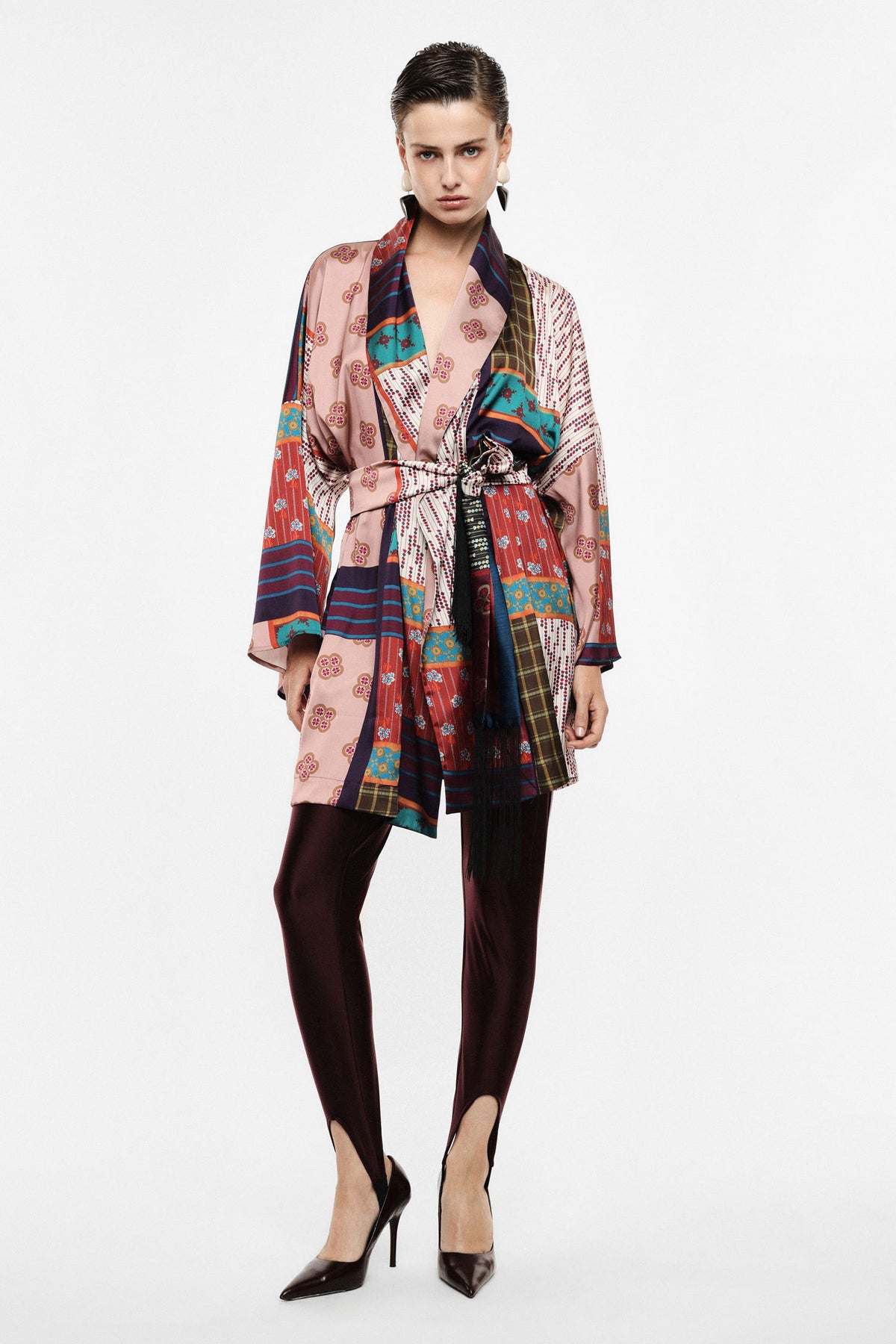 Printed kimono shirt with tie belt